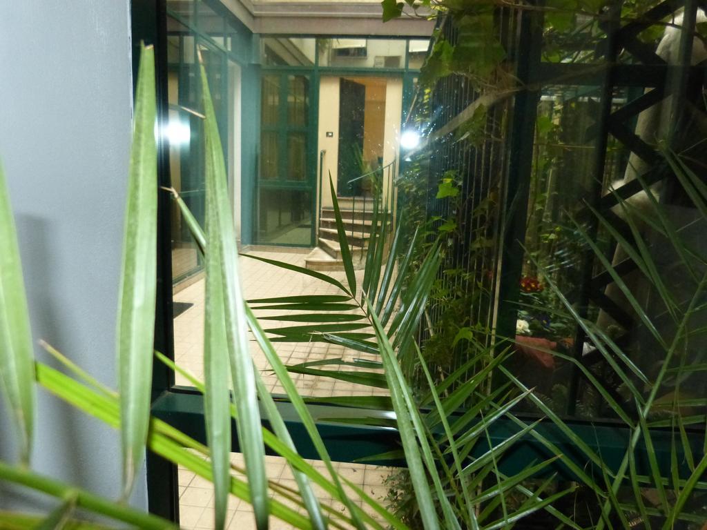 Апартаменти Residenza Piazza San Francesco Болонья Номер фото